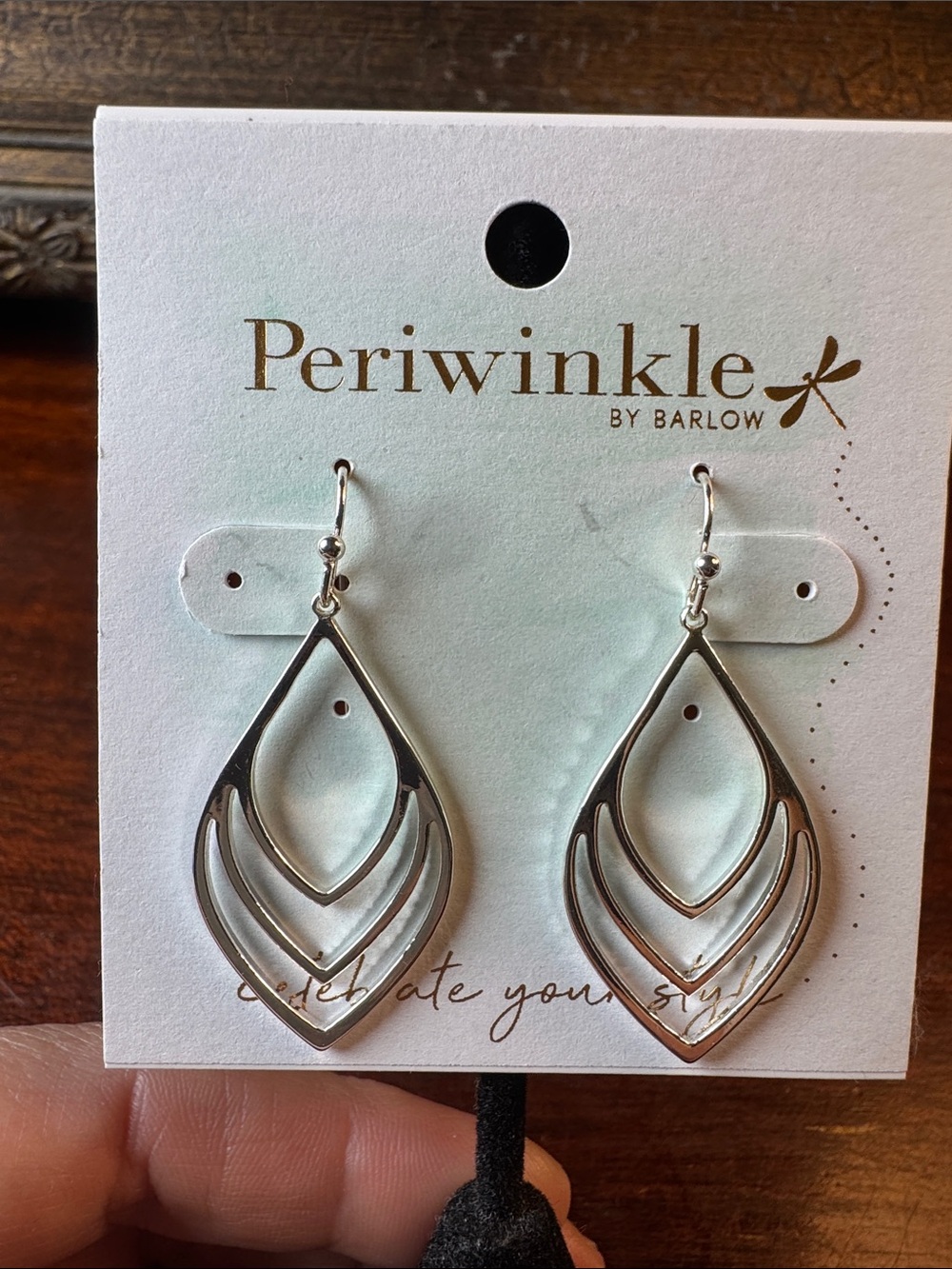 0451-Periwinkle‎ Silver Teardrop Layered Earrings